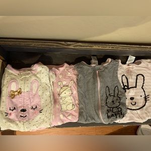 4 sleepers together from amazon like new